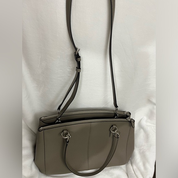 Beautiful Coach handbag- NWOT - Picture 5 of 5